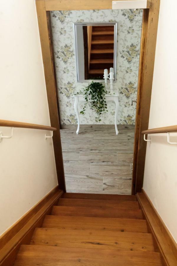 Hisa Poljana Rooms Prevalje Exteriör bild